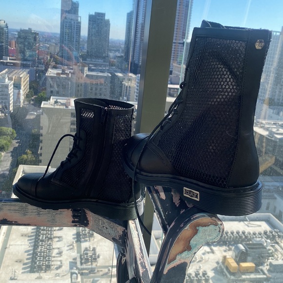 NEW! British Brand Cult Combat Moto Boots with Glitter Thread Mesh - Size 8 - Picture 13 of 17